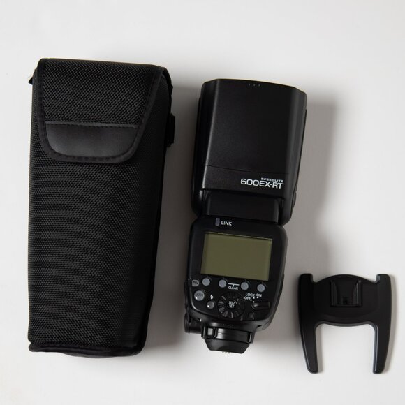 Canon 600EX-RT Speedlite Flash (Black) - Picture 2 of 3